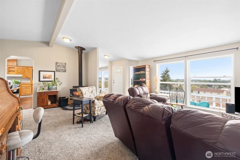 Property photo for 33 Winter Road, Port Angeles photo 15