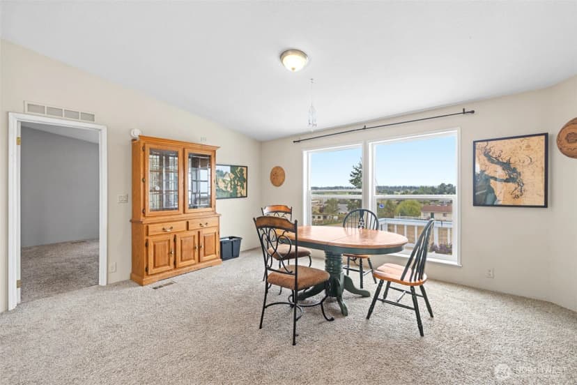 Property photo for 33 Winter Road, Port Angeles photo 11