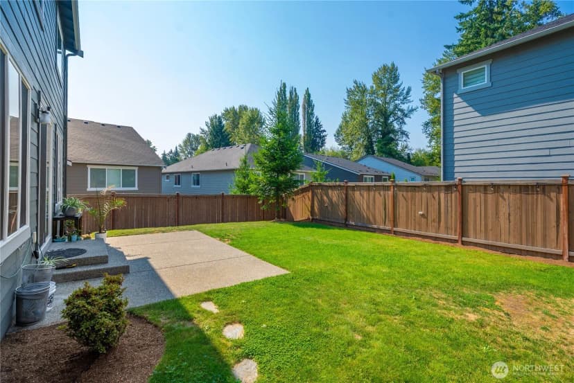 Property photo for 19821 75th Avenue Ne, Kenmore photo 26