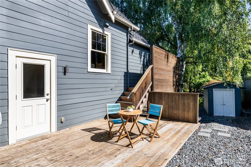 Property photo for 2520 Warren Avenue N, Seattle photo 31