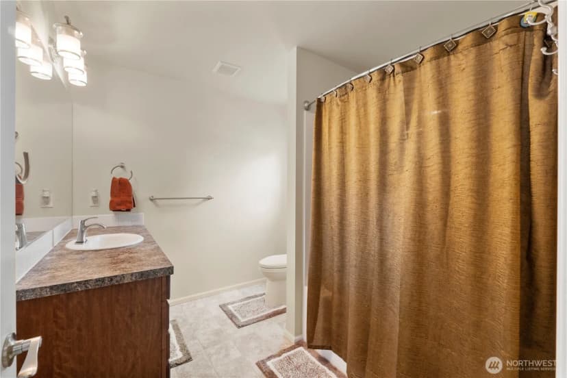Property photo for 436 20th Street Nw, Puyallup photo 22