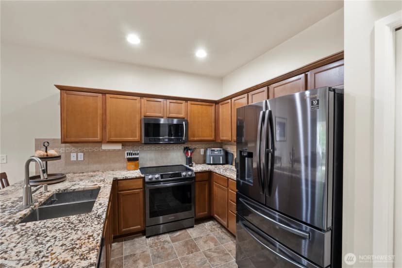 Property photo for 436 20th Street Nw, Puyallup photo 11