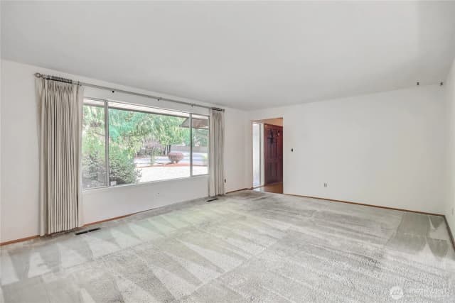 Property photo for 12409 Se 233rd Street, Kent photo 4
