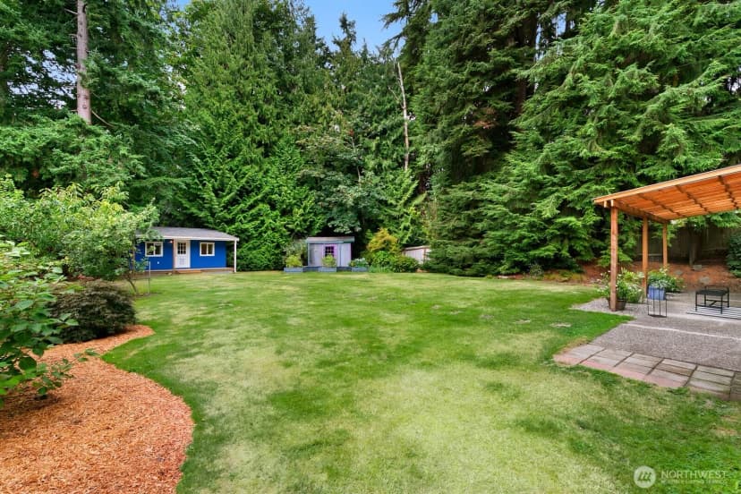 Property photo for 23500 34th Ave W, Brier photo 20
