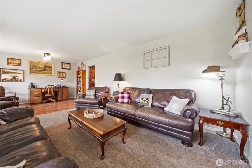 Property photo for 12687 Dodson Road Nw, Ephrata photo 6