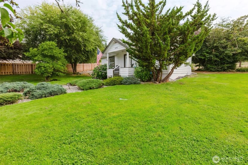 Property photo for 4898 E Collins Road, Port Orchard photo 33