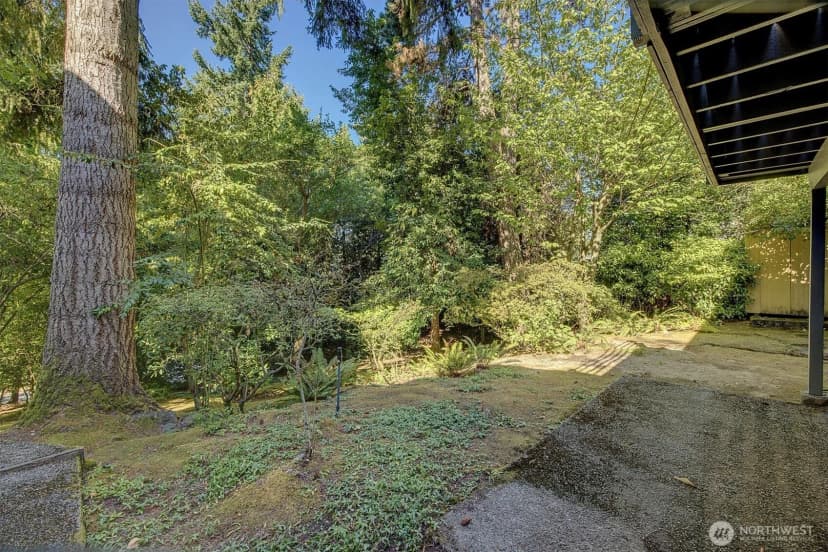 Property photo for 4230 W Mercer Way, Mercer Island photo 32