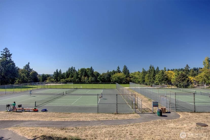 Property photo for 4230 W Mercer Way, Mercer Island photo 37