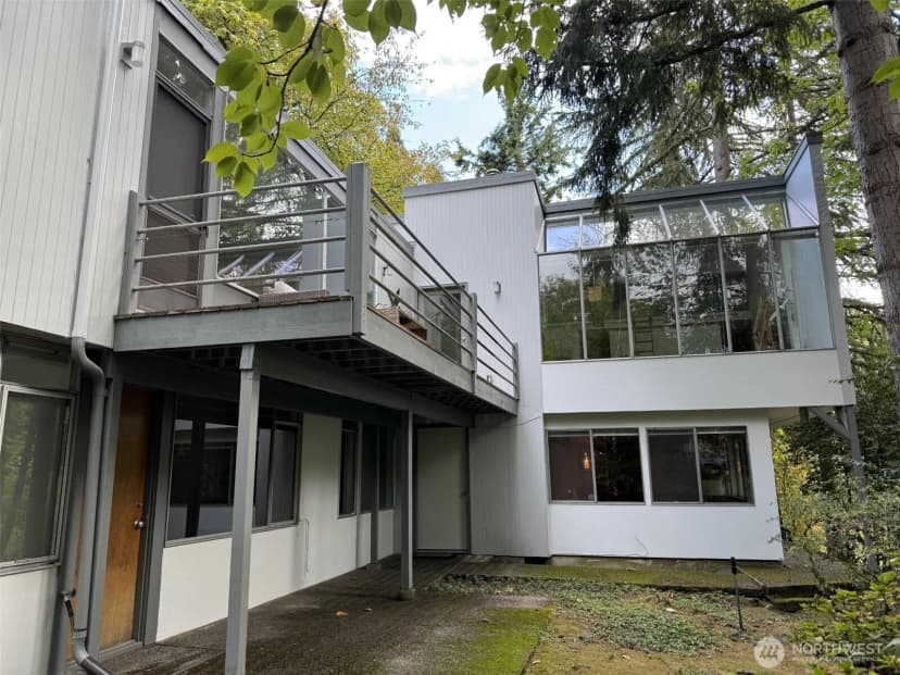 Property photo for 4230 W Mercer Way, Mercer Island photo 33