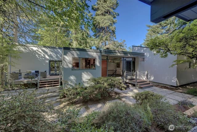Property photo for 4230 W Mercer Way, Mercer Island photo 2