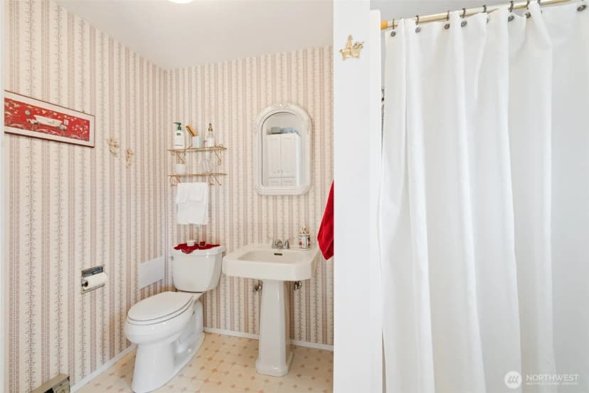 Property photo for 187 187 Duce Lane, Port Angeles photo 13