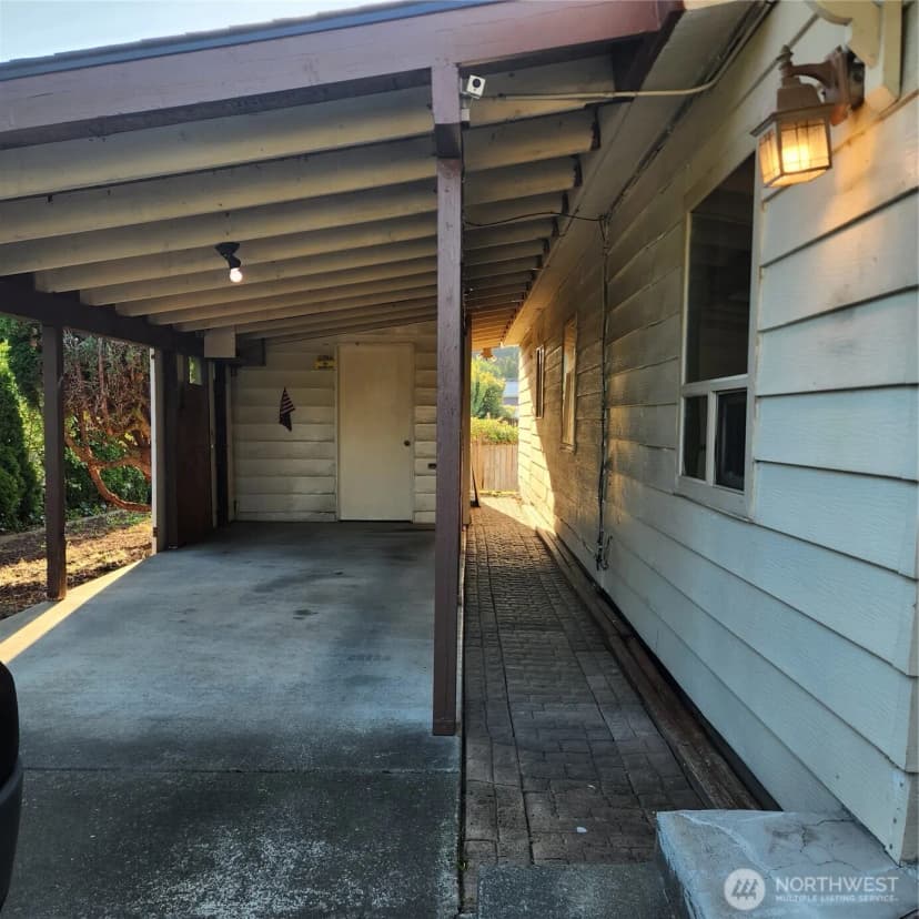 Property photo for 28719 28th Place S, Federal Way photo 17