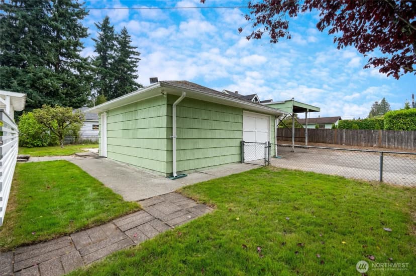 Property photo for 1010 Park Drive, Everett photo 26