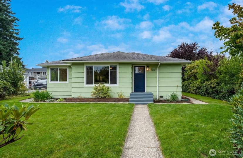 Property photo for 1010 Park Drive, Everett