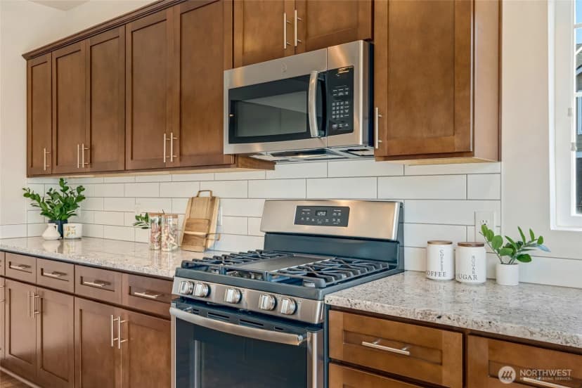 Property photo for 3011 35th Street, Everett photo 11