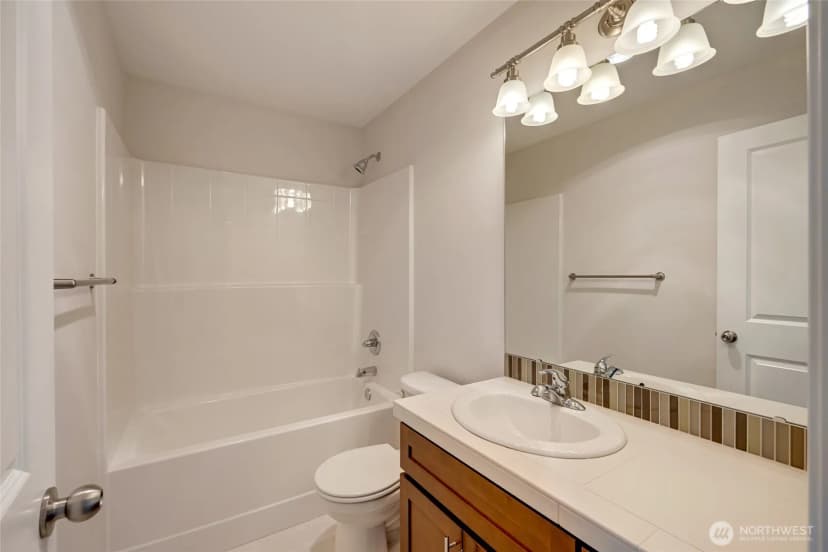 Property photo for 3011 35th Street, Everett photo 26