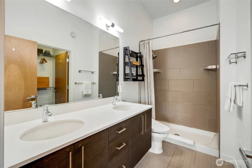 Property photo for 319 21st Avenue, Seattle photo 18