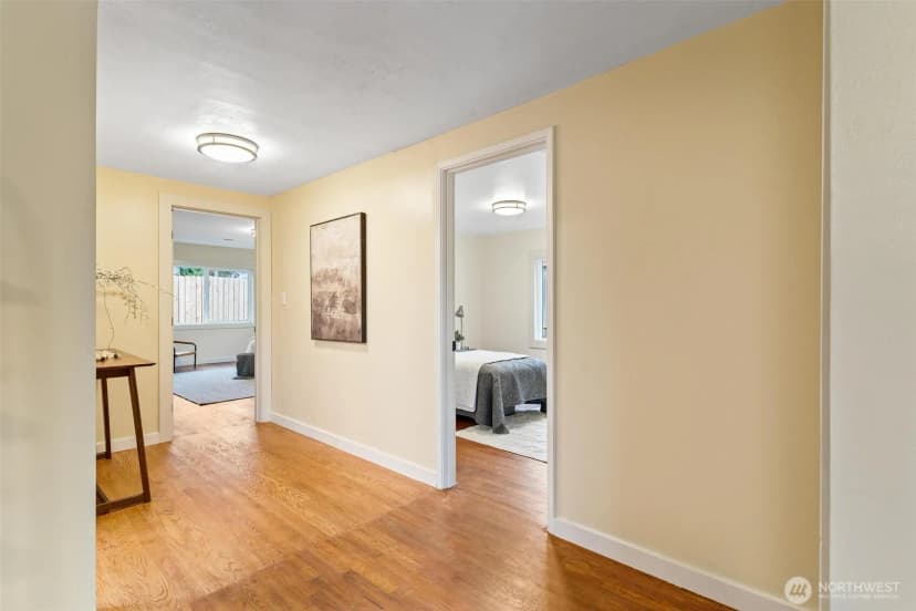 Property photo for 1332 Sw 114th Street, Seattle photo 6