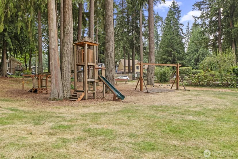 Property photo for 16556 189th Avenue Ne, Woodinville photo 34