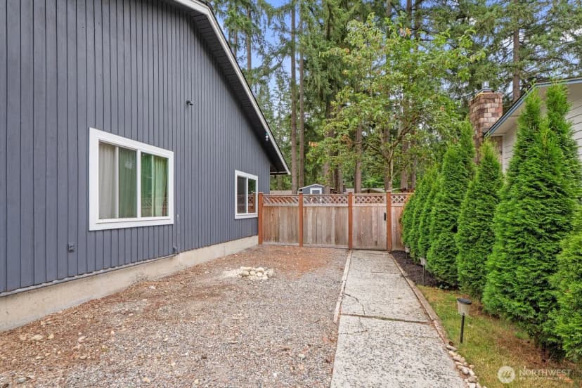 Property photo for 16556 189th Avenue Ne, Woodinville photo 28