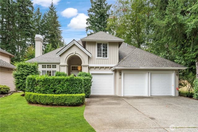 Property photo for 2615 E Beaver Lake Drive Se, Sammamish