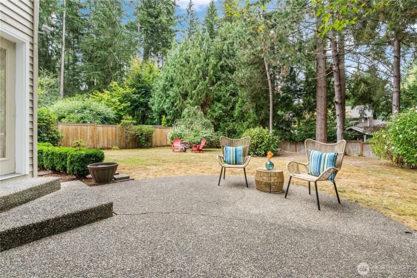 Property photo for 2615 E Beaver Lake Drive Se, Sammamish photo 25