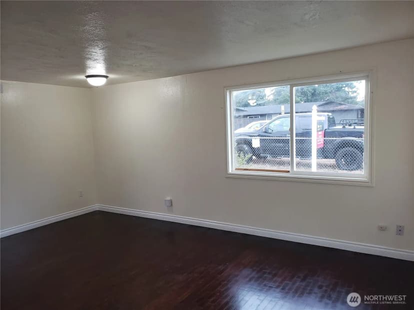 Property photo for 9501 Winona Street, Lakewood photo 8