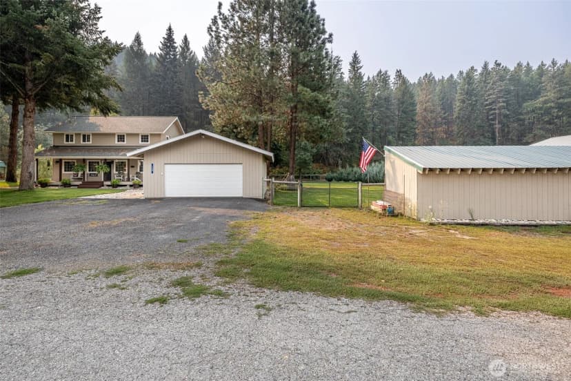 Property photo for 124 Cross Creek, Leavenworth photo 40