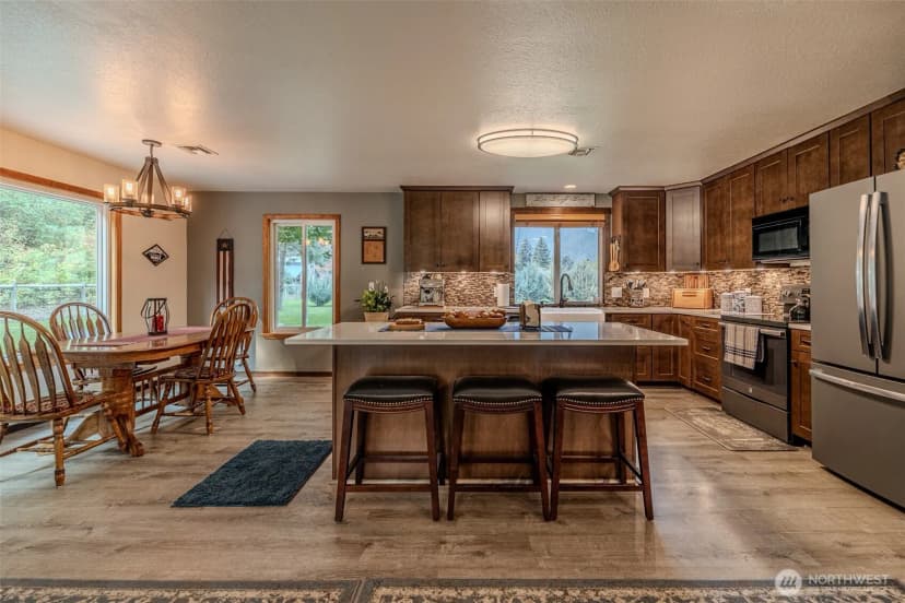 Property photo for 124 Cross Creek, Leavenworth photo 12