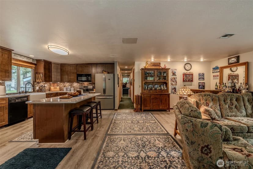 Property photo for 124 Cross Creek, Leavenworth photo 15