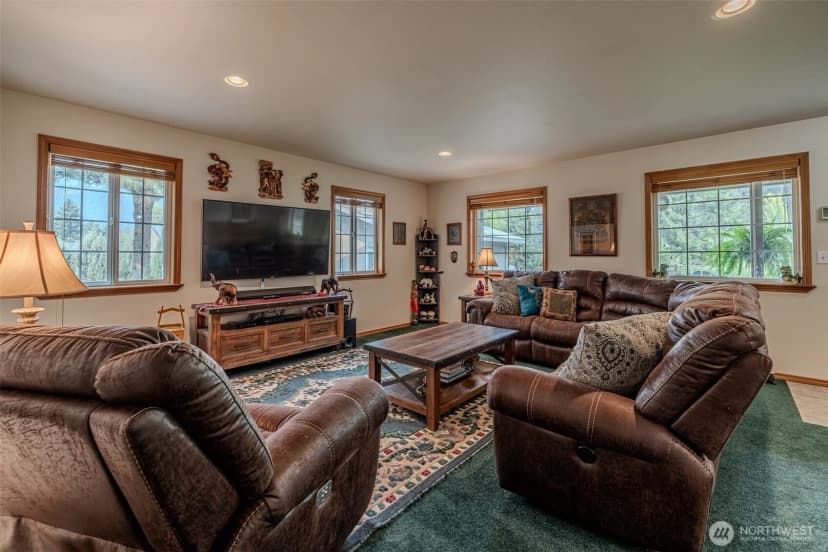 Property photo for 124 Cross Creek, Leavenworth photo 7
