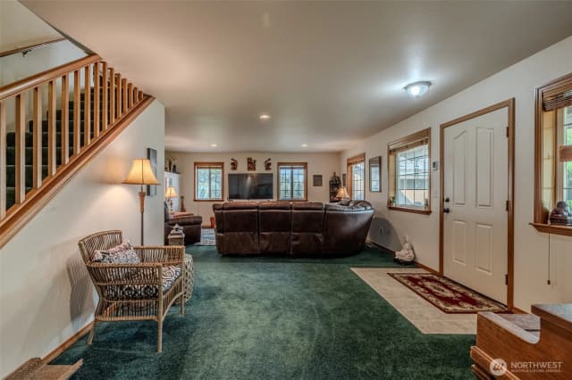 Property photo for 124 Cross Creek, Leavenworth photo 5