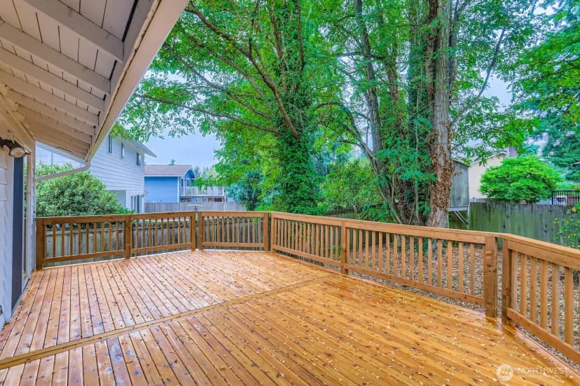 Property photo for 13018 Ne 134th Place, Kirkland photo 25