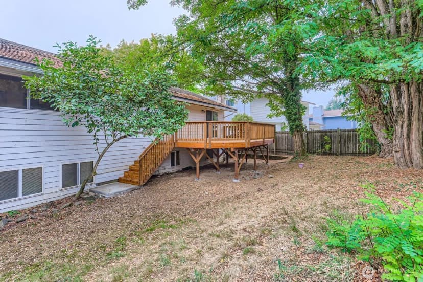 Property photo for 13018 Ne 134th Place, Kirkland photo 28