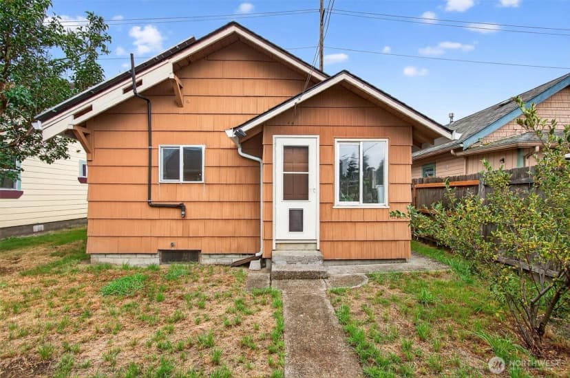 Property photo for 704 S 5th Avenue, Kelso photo 26