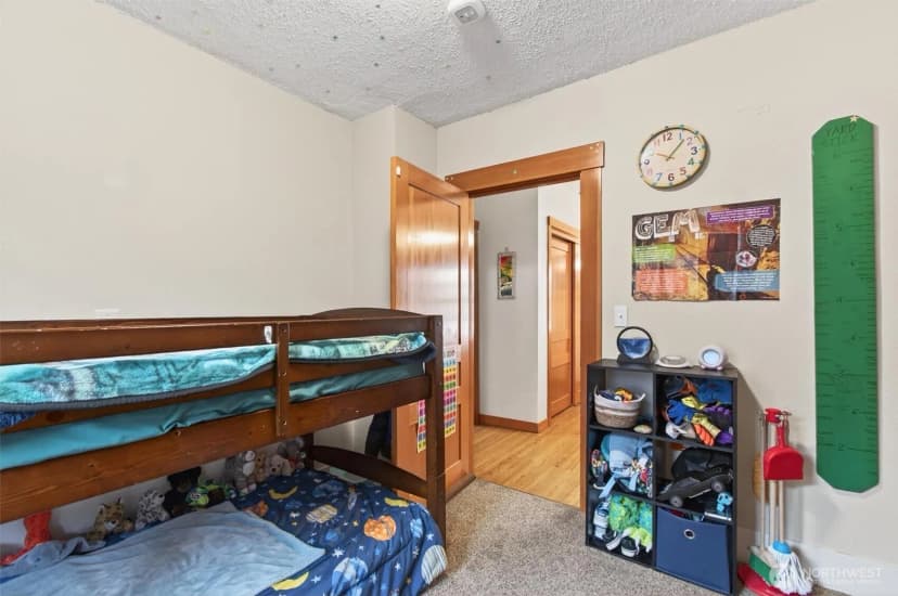 Property photo for 704 S 5th Avenue, Kelso photo 15