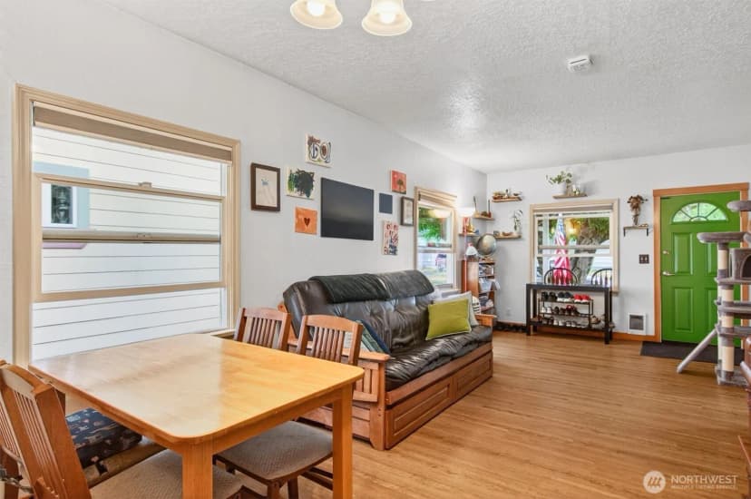 Property photo for 704 S 5th Avenue, Kelso photo 8