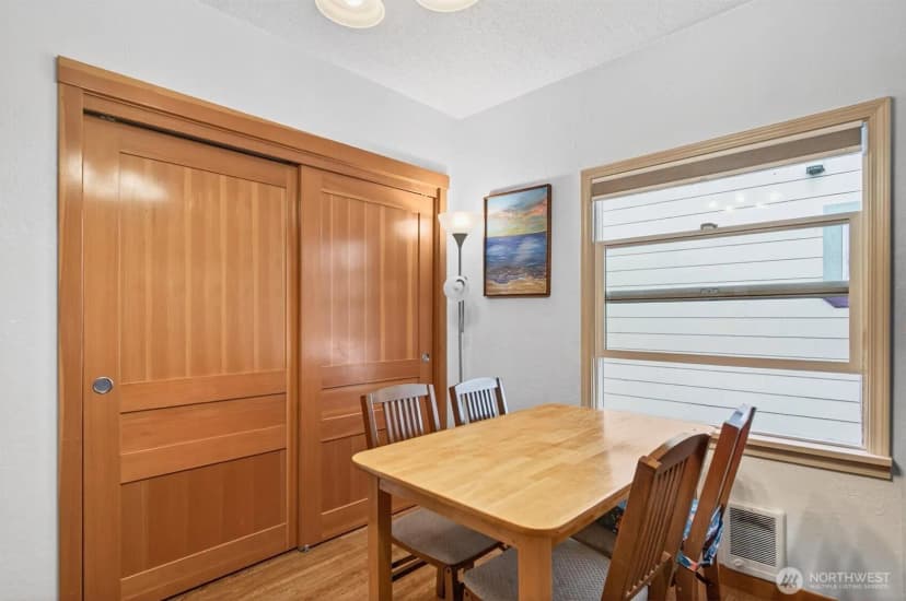 Property photo for 704 S 5th Avenue, Kelso photo 9