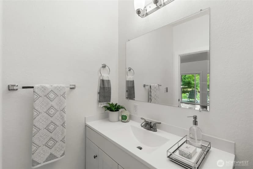 Property photo for 6602 Whitmore Drive Nw, Gig Harbor photo 11