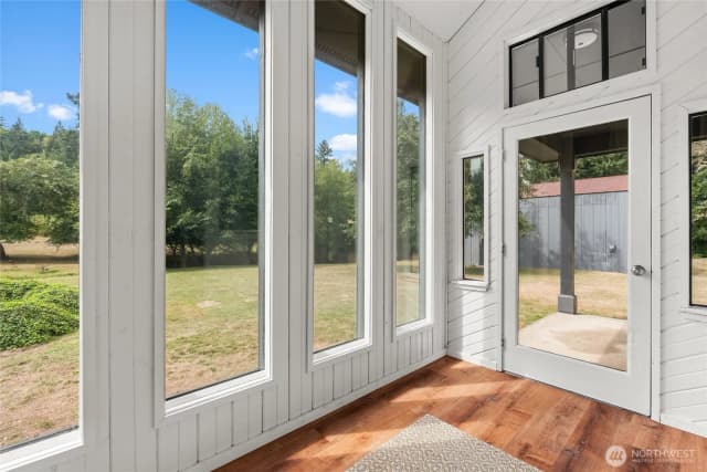 Property photo for 6602 Whitmore Drive Nw, Gig Harbor photo 5