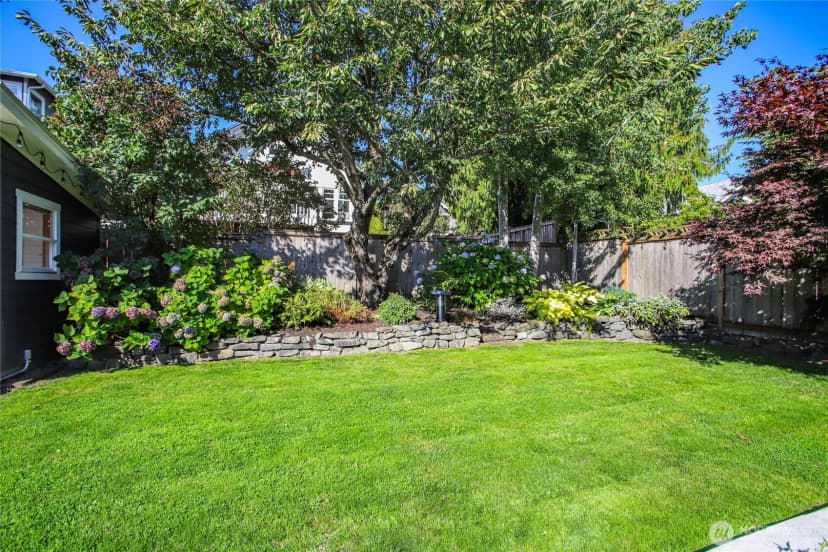 Property photo for 3421 Belvidere Avenue Sw, Seattle photo 33