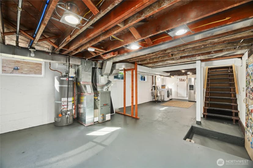 Property photo for 3421 Belvidere Avenue Sw, Seattle photo 24