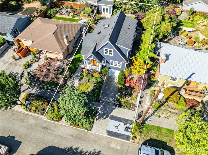 Property photo for 3421 Belvidere Avenue Sw, Seattle photo 35