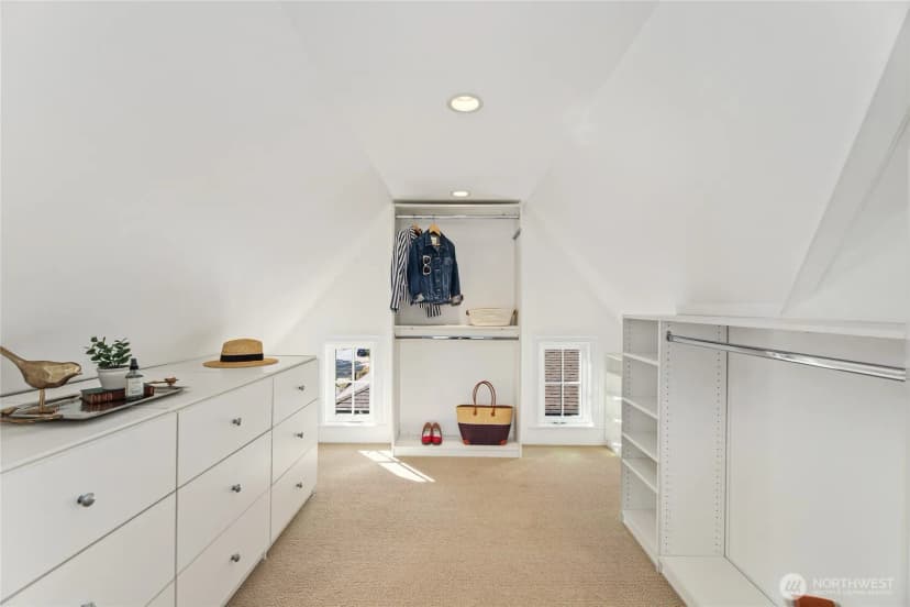 Property photo for 3421 Belvidere Avenue Sw, Seattle photo 22
