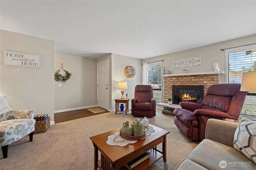 Property photo for 318 N 18th Place, Mount Vernon photo 7