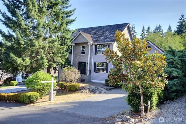 Property photo for 4018 52nd Street Ne, Federal Way