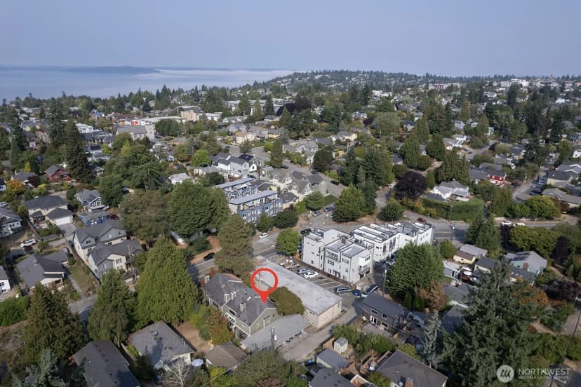 Property photo for 5932 Fauntleroy Way Sw #4, Seattle photo 28