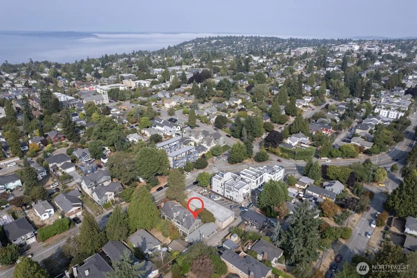 Property photo for 5932 Fauntleroy Way Sw #4, Seattle photo 26