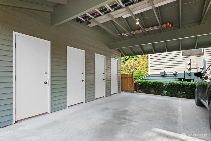 Property photo for 5932 Fauntleroy Way Sw #4, Seattle photo 25