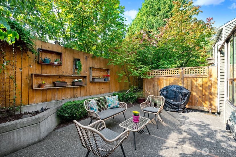 Property photo for 5932 Fauntleroy Way Sw #4, Seattle photo 9